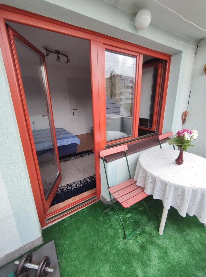 Cozy Room With A Balcony Szarajevó Kültér fotó