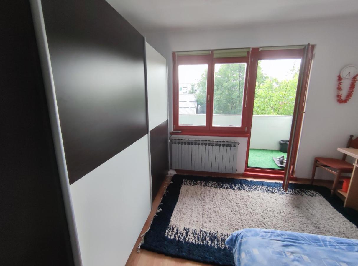 Cozy Room With A Balcony Szarajevó Kültér fotó